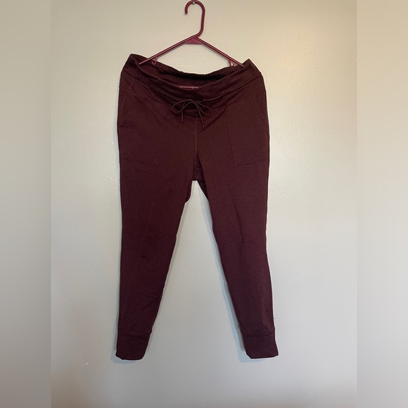 COPY - Old Navy CozeCore Joggers Leggings Maroon Burgundy XL - Picture 2 of 4